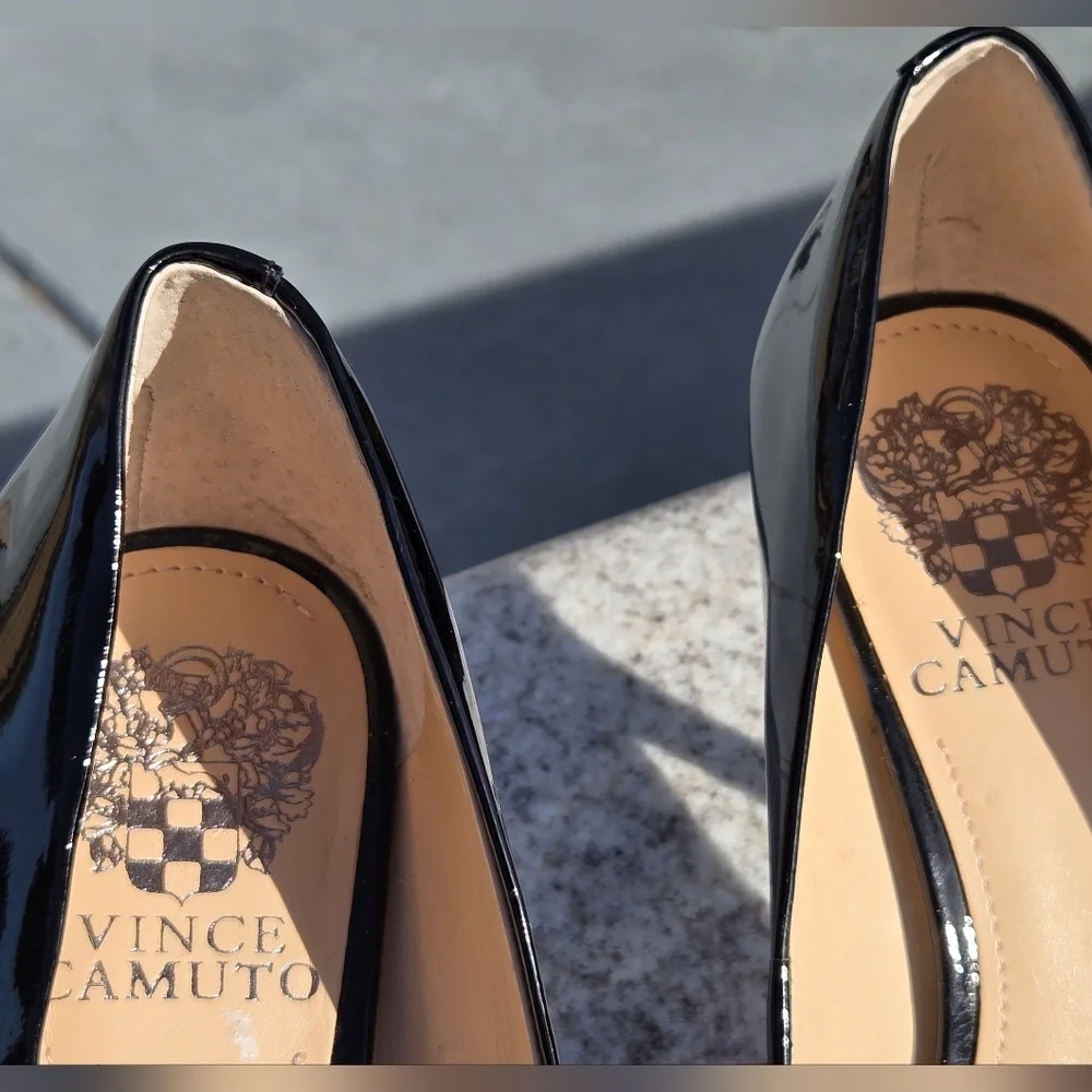 Vince Camuto vince camuto